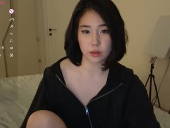 ki_mi chaturbate stream image