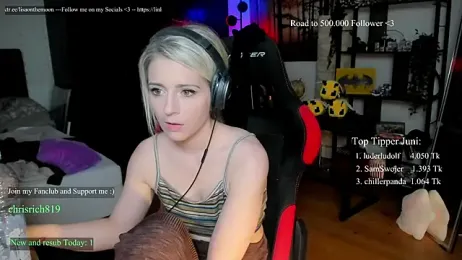 Lisaonthemoon stripchat stream image, 01.06.2025 18:10