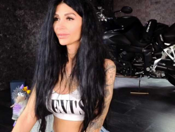 -BABAYAGA- bongacams stream image