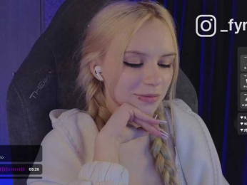 fymryn bongacams stream image