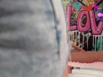 vanessa_love chaturbate stream image