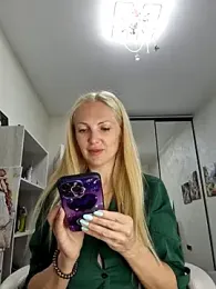 Monna stripchat stream image