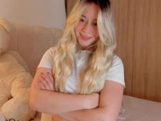 Amy Blondes flirt4free stream image, 04.06.2025 19:20