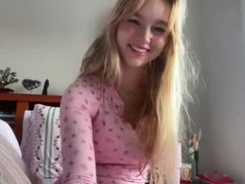 kittengirlxo chaturbate stream image