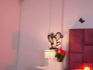 Alma Queen flirt4free stream image