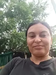 Horny-Mommy-Dirty stripchat stream image