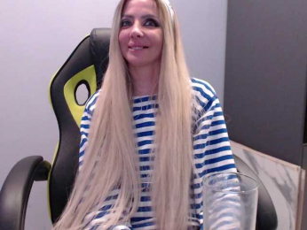 blondalina bongacams stream image