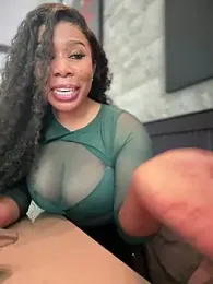 Belle___ stripchat stream image