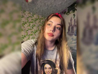 little-devil bongacams stream image