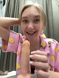 MariaTull stripchat stream image