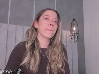 chloedee camsoda stream image