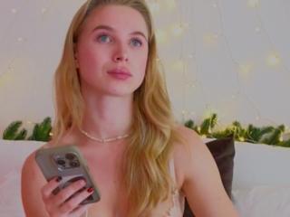 Emma Wilde flirt4free stream image