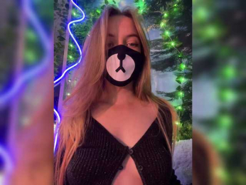 -Summer- bongacams stream image