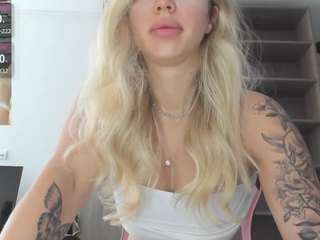 megan-ros camsoda stream image