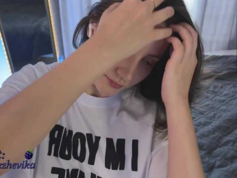 EzheVika bongacams stream image