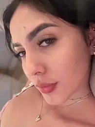 Sofia_Collins- stripchat stream image