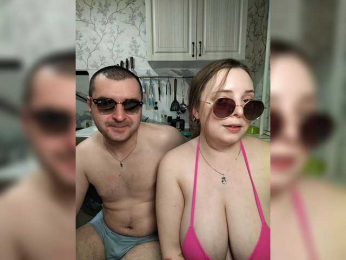 Red-rooms bongacams stream image