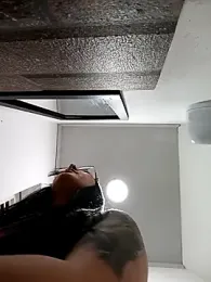 You-kitty2025 stripchat stream image