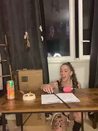 Chachou000 stripchat stream image