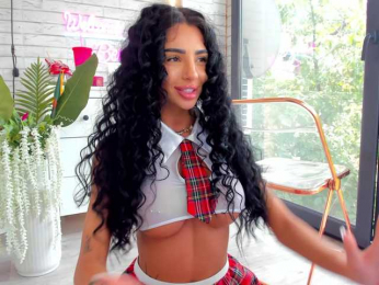 BritneyCharm bongacams stream image