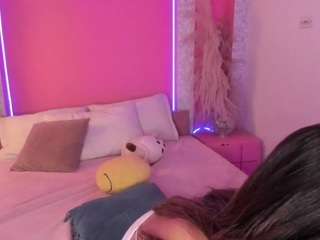 emyliesander camsoda stream image