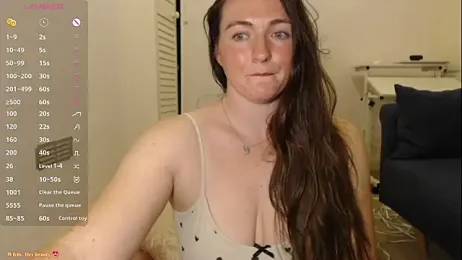 BustyBonnieUK stripchat stream image