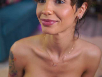 TheAyana bongacams stream image