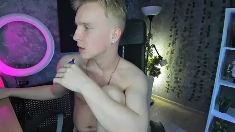 AlexxSweet stripchat stream image