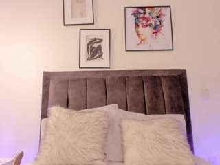 helen-moorex camsoda stream image