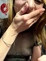 ---Red-haired-Fox--- stripchat stream image