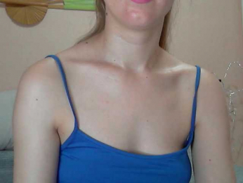 Lolakisss bongacams stream image