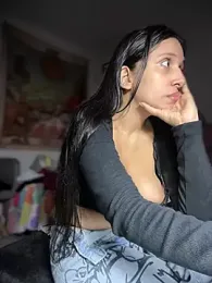 kiaraglam2 stripchat stream image