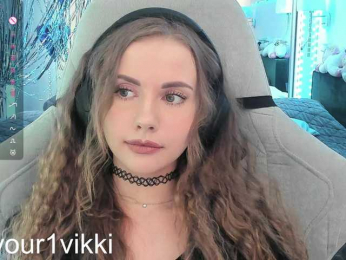VikkiExtraCheese bongacams stream image