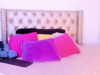 lenastyles camsoda stream image