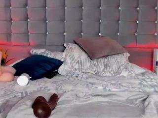 pocahontasfg camsoda stream image