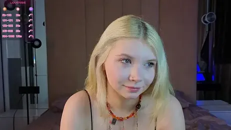 DaisyElmers stripchat stream image