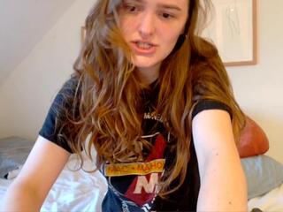 Kiera Harris flirt4free stream image, 15.06.2025 04:00
