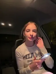 EvieEvans stripchat stream image