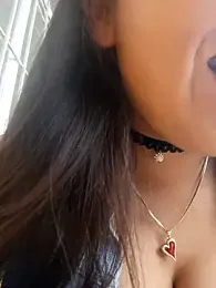 LIZ-06_ stripchat stream image