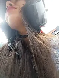 LIZ-06_ stripchat stream image