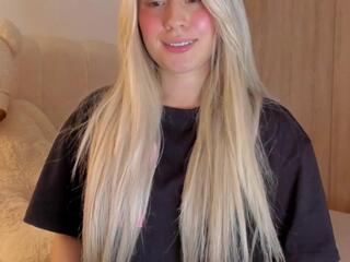 Amy Blondes flirt4free stream image, 16.06.2025 20:00