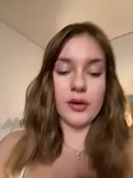 MaribelRiver stripchat stream image