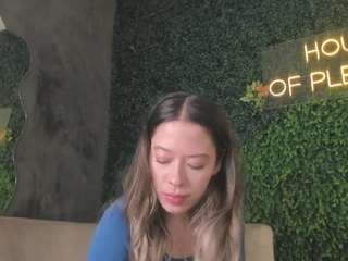 chloedee camsoda stream image