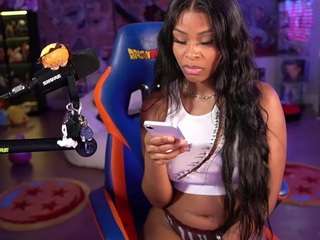 lovenzia camsoda stream image