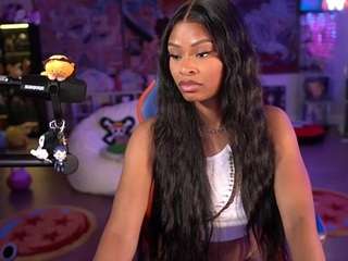 lovenzia camsoda stream image