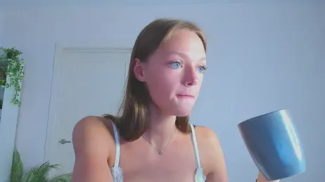 Sweet_Piece stripchat stream image