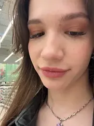 shy_priincess stripchat stream image