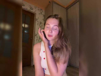 PeachGirl bongacams stream image