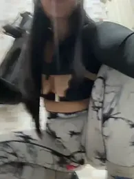 kim_monti stripchat stream image