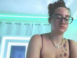 adafontaine18 camsoda stream image